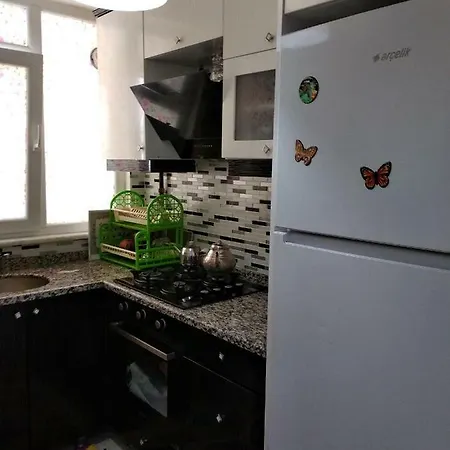 Clean And Comfortable Apartment..double Private Room+wifi+kitchen.. Διαμέρισμα