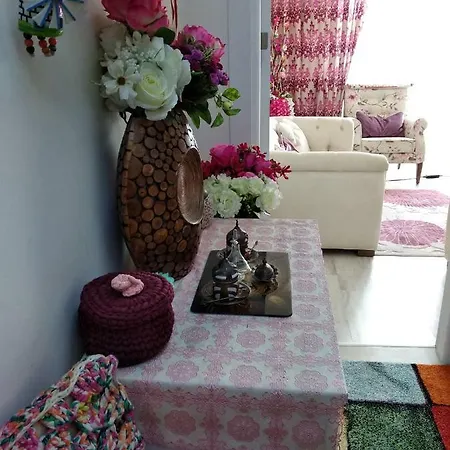 Clean And Comfortable Apartment..double Private Room+wifi+kitchen.. Διαμέρισμα *